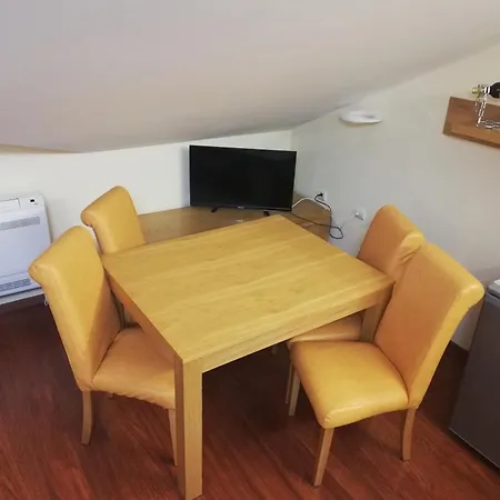 божурленд студио а-4-1 Apartment *